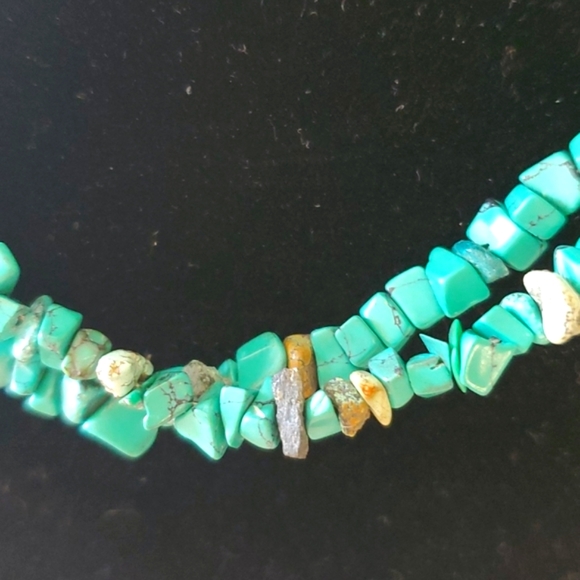 Handmade turquoise necklace - Picture 2 of 4